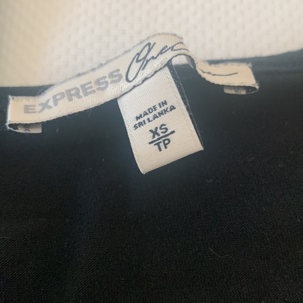 Express Crop Tanks - Picture 2 of 7